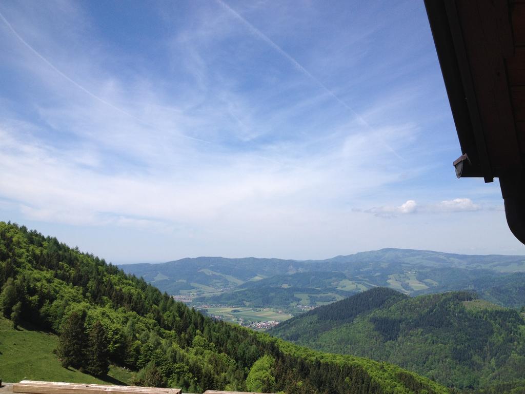 Black Forest Bike Hostel Kirchzarten Extérieur photo